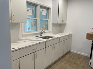 83 Babylon Tpke #1, Merrick, NY 11566