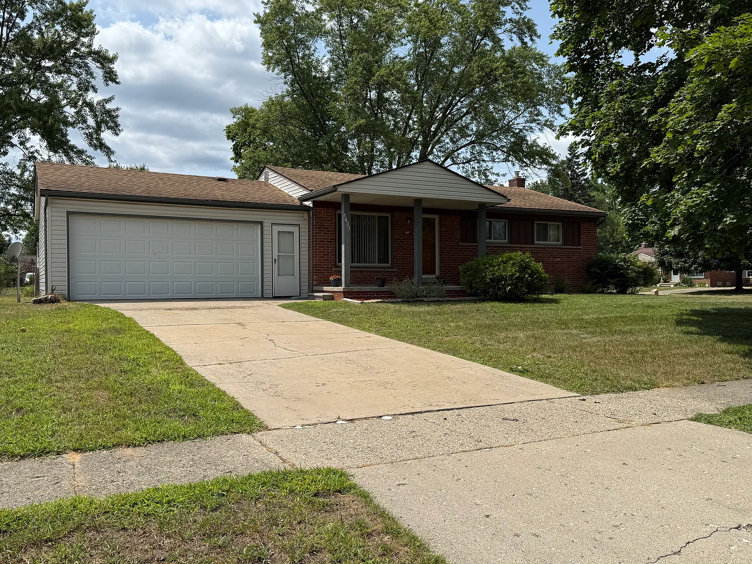 3 bed, 1550 sqft, $2,050 — Photo 1