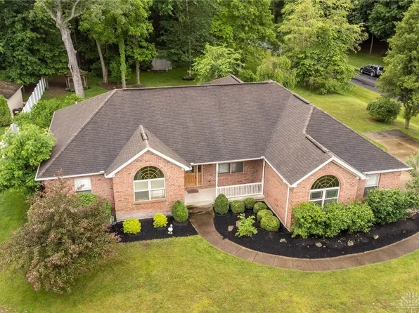 9062 Adam Ln, Waynesville, OH 45068