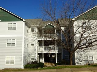 1921 Wolftech Ln #302, Raleigh, NC 27609