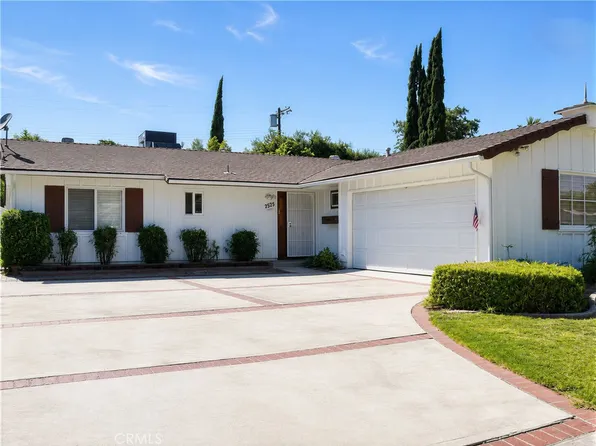 6165 Tony Ave, Woodland Hills, CA 91367