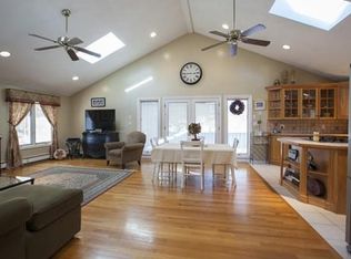 11 Jordan Ter, Wakefield, MA 01880
