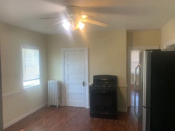 80 Orchard St Unit 1, Cranston, RI 02910