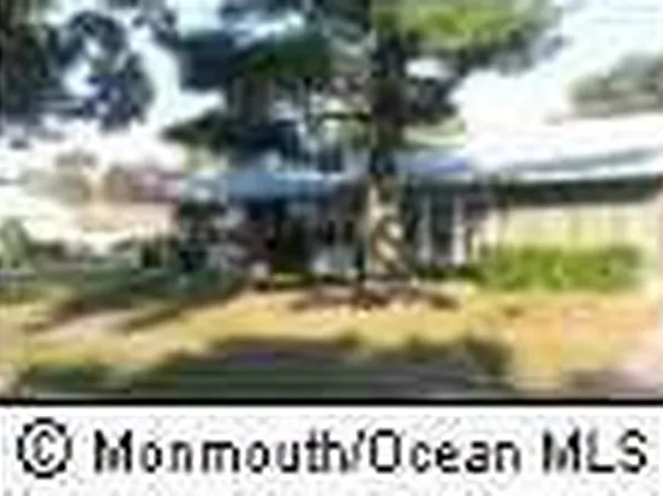 1A Sterling St, Manchester, NJ 08759