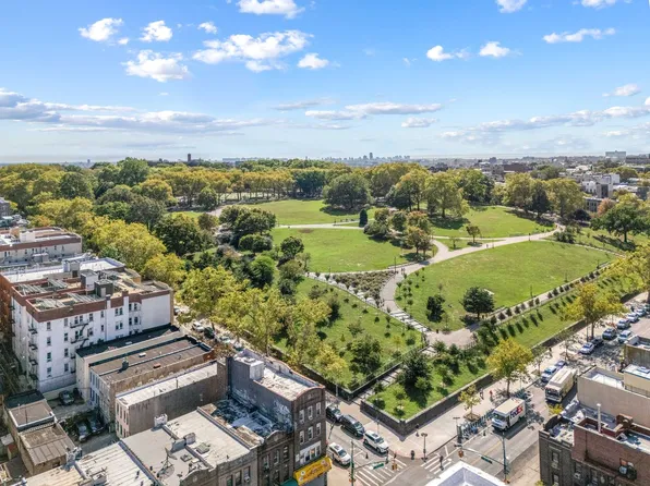 521 41st Street image 6 of 21