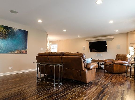 2nd image of 1575 Highland Blvd