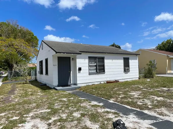 4614 Pinewood Avenue, West Palm Beach, FL 33407