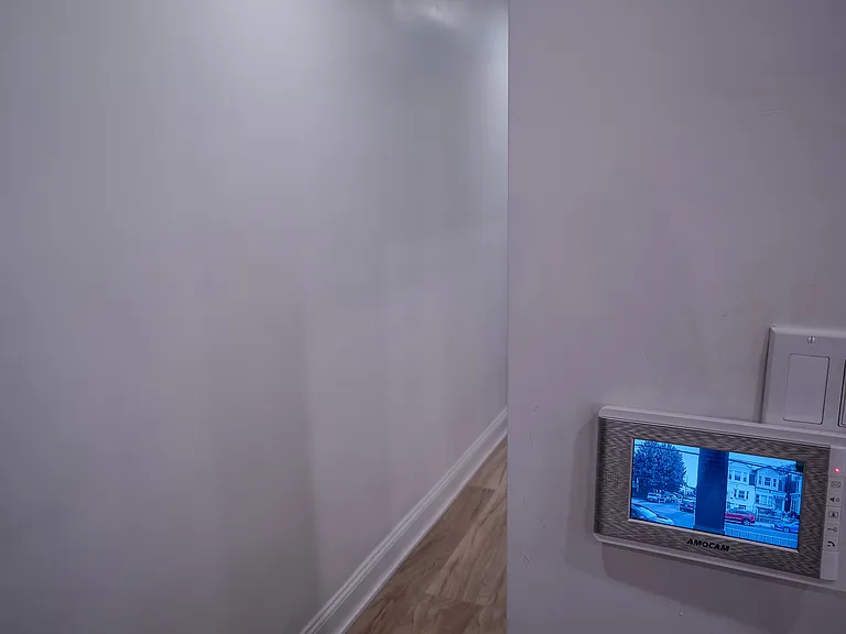 Video intercom system, no need to walk to the door.