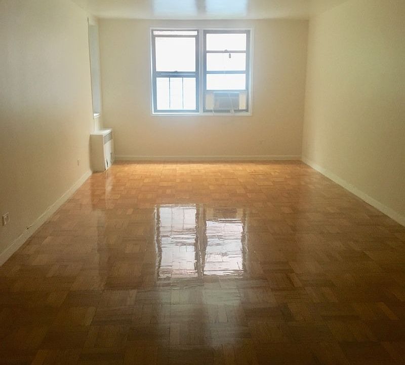 1st image of 80 Bennett Ave APT 2A