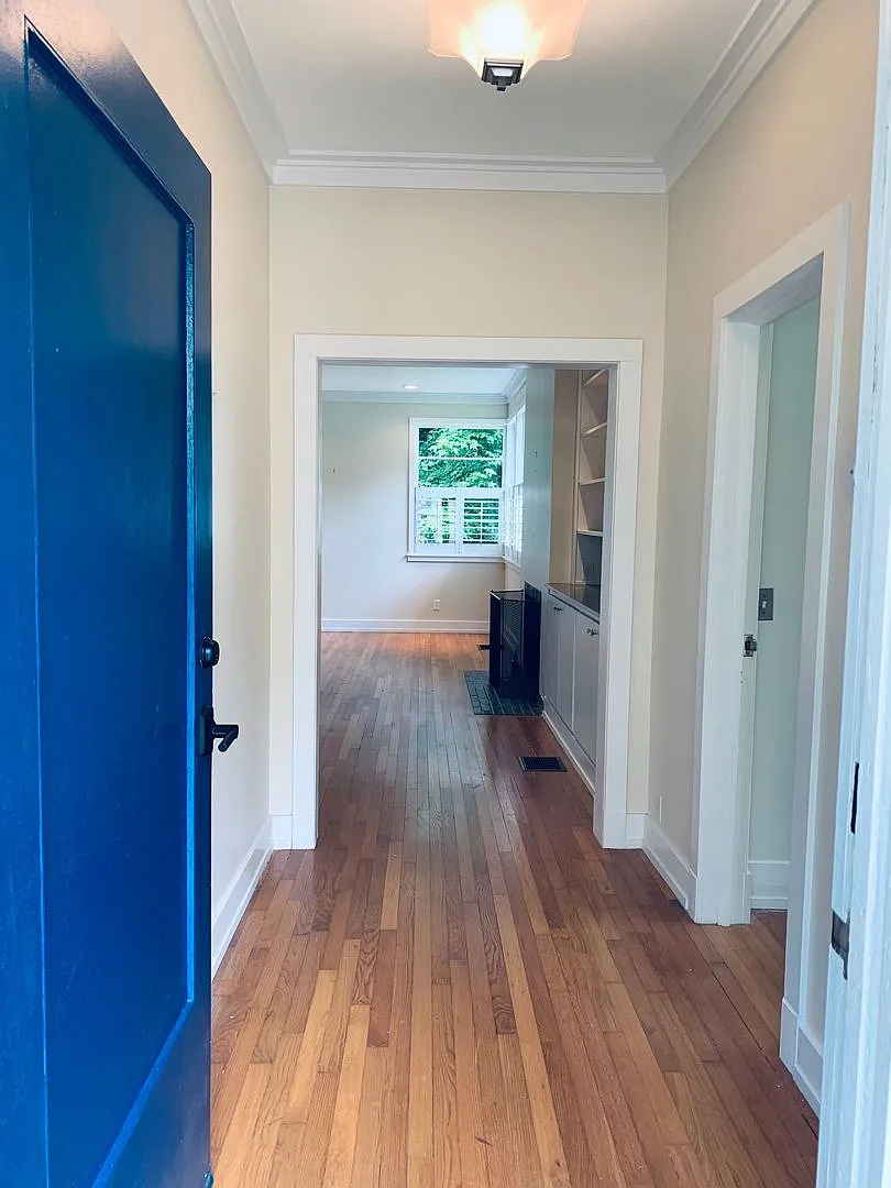 357 Nelocco Drive — Photo 2