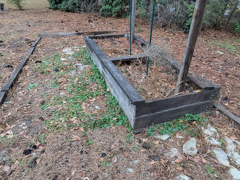 109 Highland Dr — Photo 37