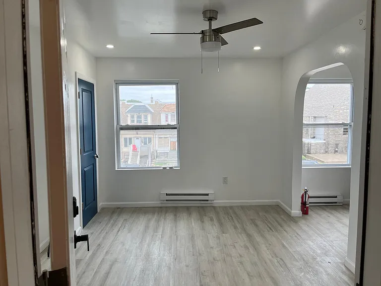 5410 Springfield Ave #2F — Photo 3