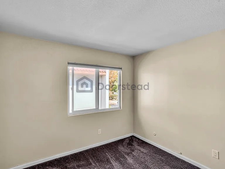 2521 W Sunflower Ave #J12 — Photo 18