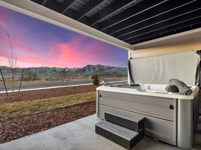 Hot Tub downstairs under a covered patio. Gorgeous views...