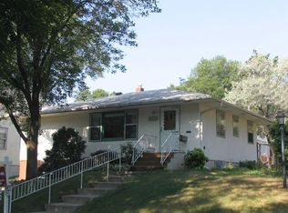 1553 Atlantic St, Saint Paul, MN 55106