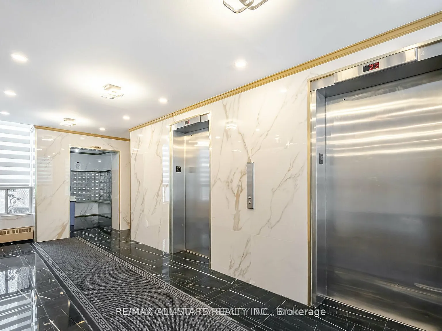 1 bed, $2,300 — Photo 3