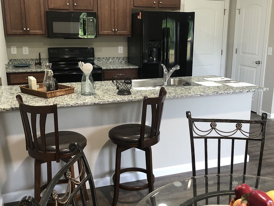 1st image of 2227 Lismore Dr #16
