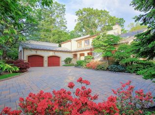 6 Holly Dr, Warren, NJ 07059