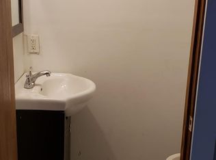 339 N 40th St, Milwaukee, WI 53208