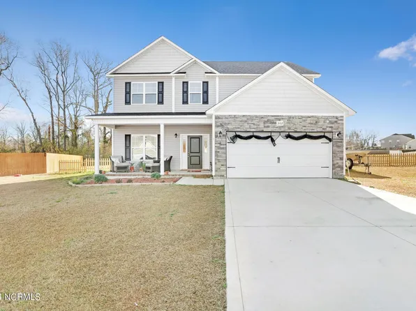 302 Agatha Court, Jacksonville, NC 28540