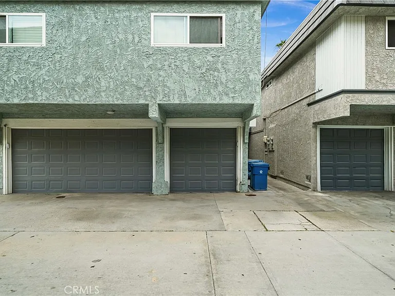 805 Ocean Ave — Photo 26