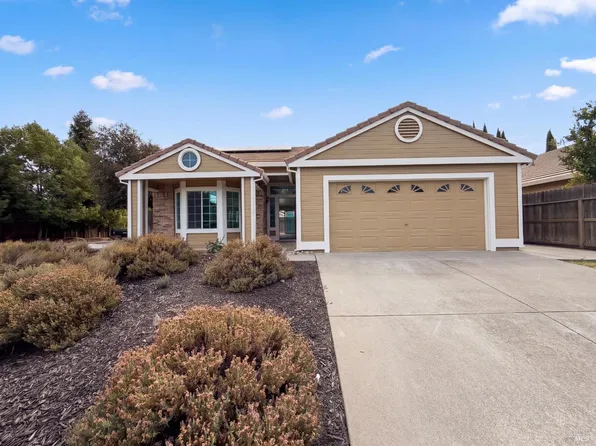 1865 Dorris Ct, Dixon, CA 95620