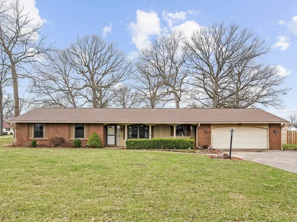 707 Allen Dr, Sweetser, IN 46987