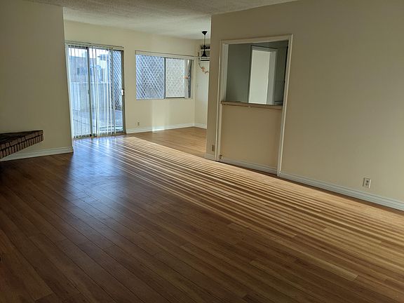 Living & Dining Areas