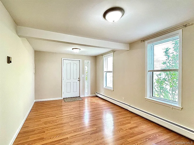 30 Oak St #1 — Photo 5