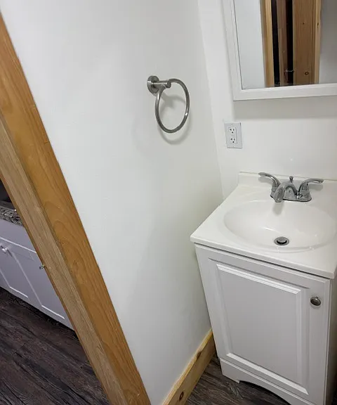 10 Colonial Way #2 — Photo 4