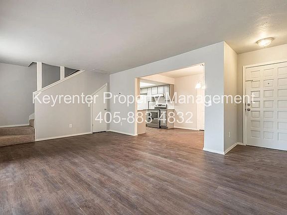 5th image of 9016-9020 N Rockwell Dr