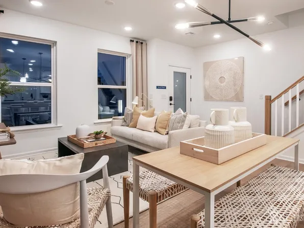 121 SW Jessie Pl, New Brunswick, NJ 08901