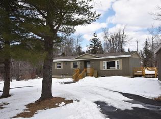 10 W Main Rd, Peru, MA 01235