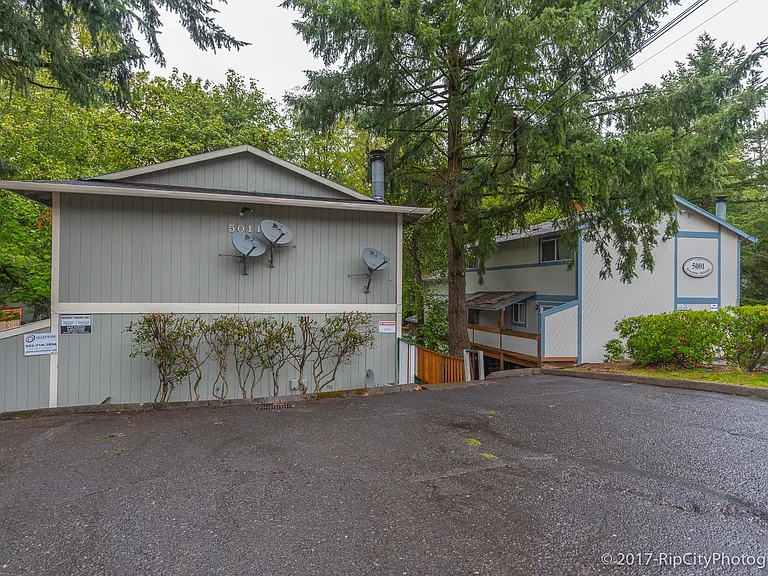 5011 SW Beaverton Hillsdale Hwy — Photo 17