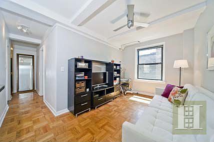 1st image of 226 E 12th St APT 6J