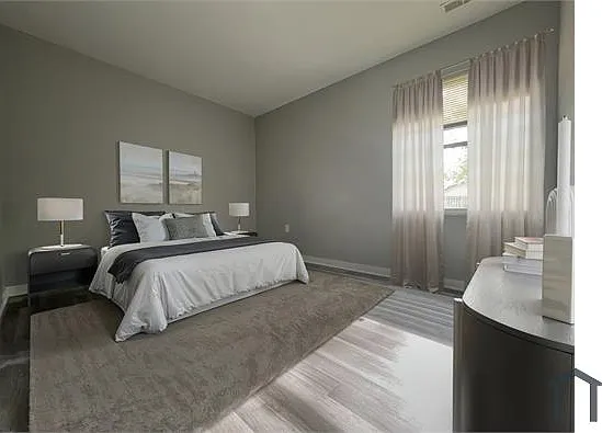 326 Macon Ave — Photo 5