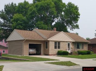 609 2nd Ave SW, Sleepy Eye, MN 56085