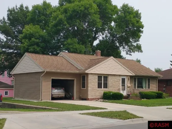 609 2nd Ave SW, Sleepy Eye, MN 56085