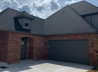 4526 Enclave Cir, Norman, OK 73072