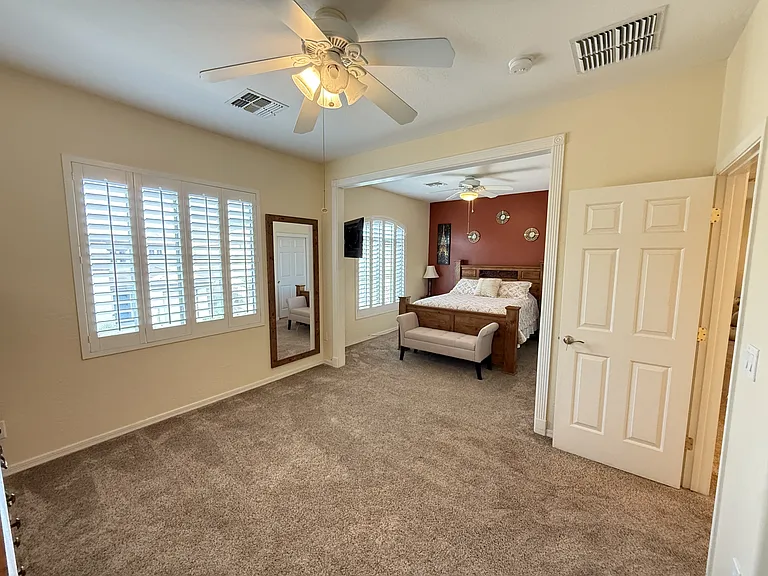 2245 W Clearview Trl — Photo 12
