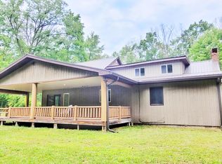 3467 N Walnut Ave, White Cloud, MI 49349