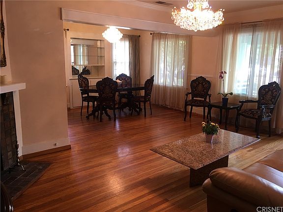 3rd image of 1304 E Wilson Ave