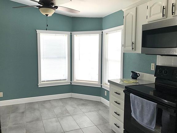 4th image of 6800 NE 3rd Pl