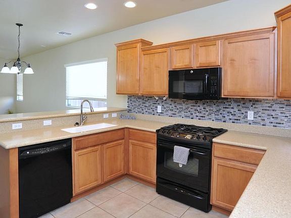 3rd image of 10577 E Water Poppy Rd