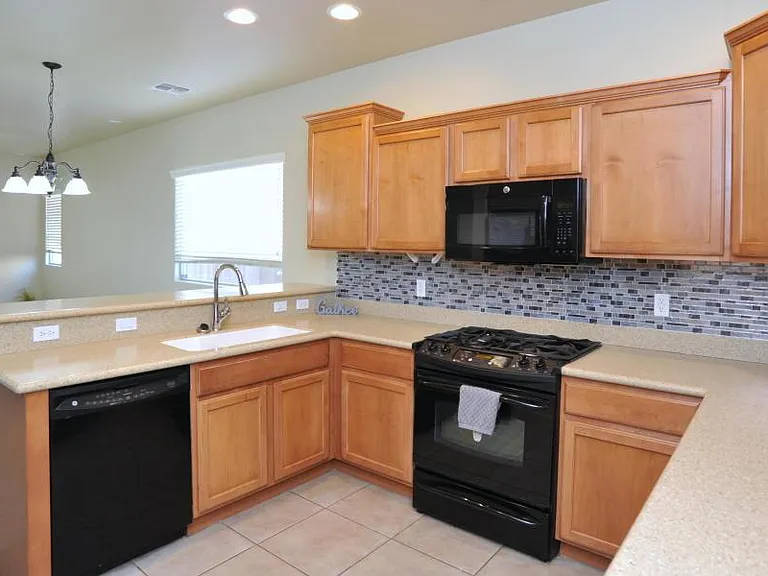 10577 E Water Poppy Rd — Photo 3