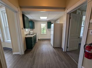 306 E Church St APT 2, Slatington, PA 18080