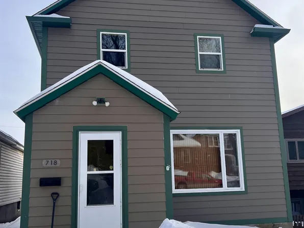 718 Hayes St, Eveleth, MN 55734