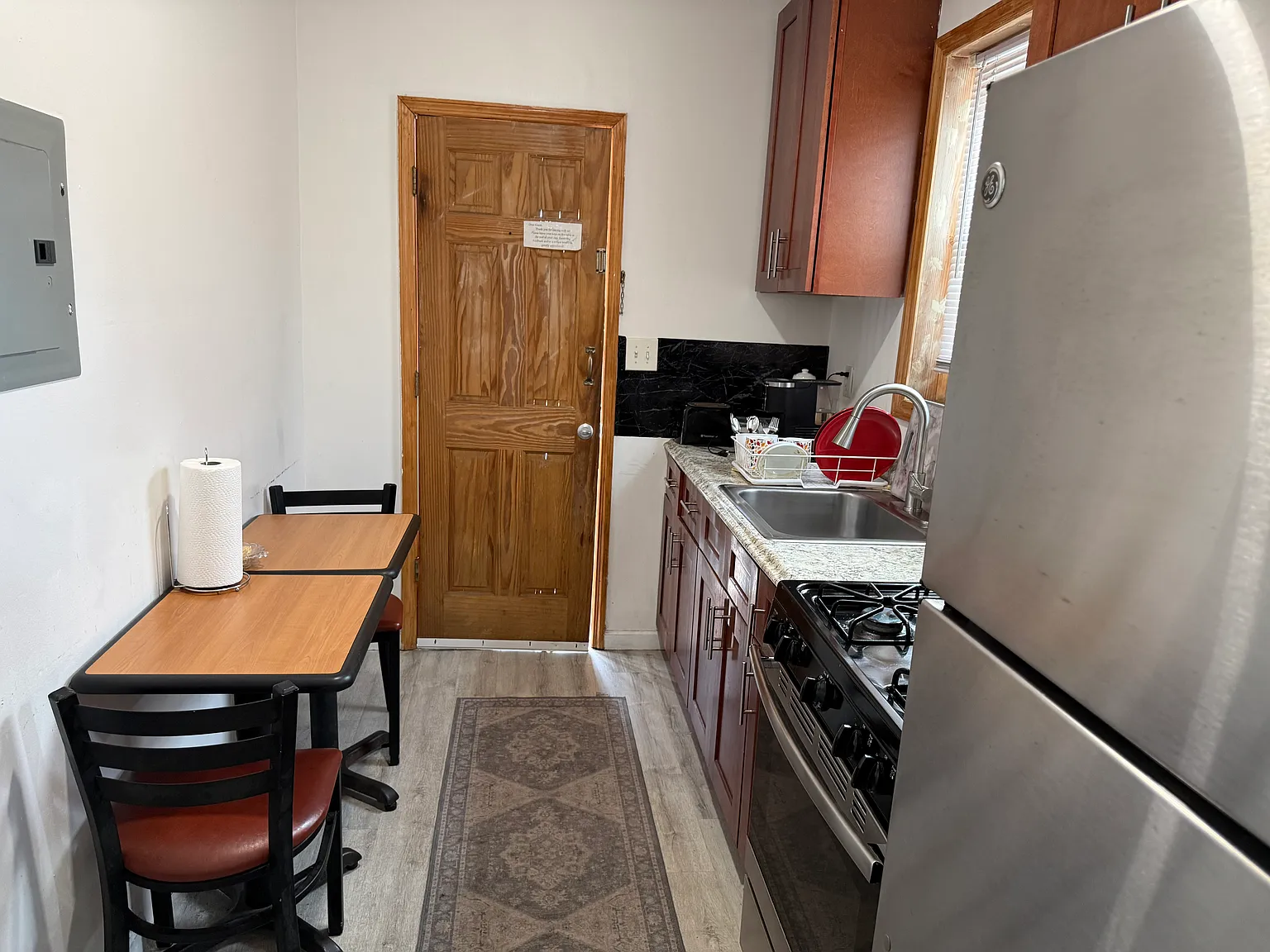 1 bed, 420 sqft, $3,000 — Photo 4