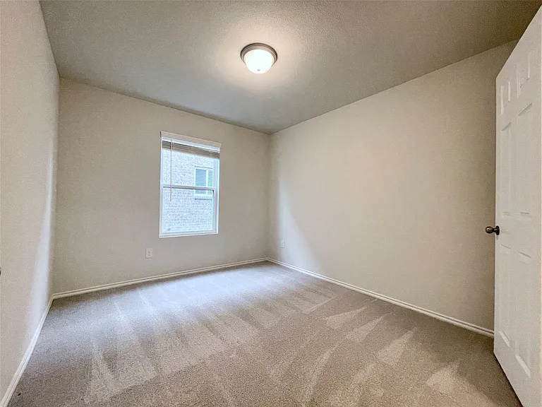 481 Grenada Lake Dr — Photo 26