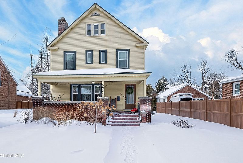 3rd image of 1593 Randolph Road